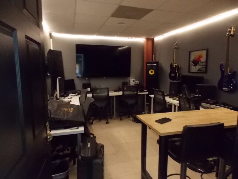 More Photos Of 3190 Industrial Way, Snellville Light Manufacturing For Sale