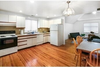 More Photos Of 64 Highland St, Worcester Office Residential For Sale