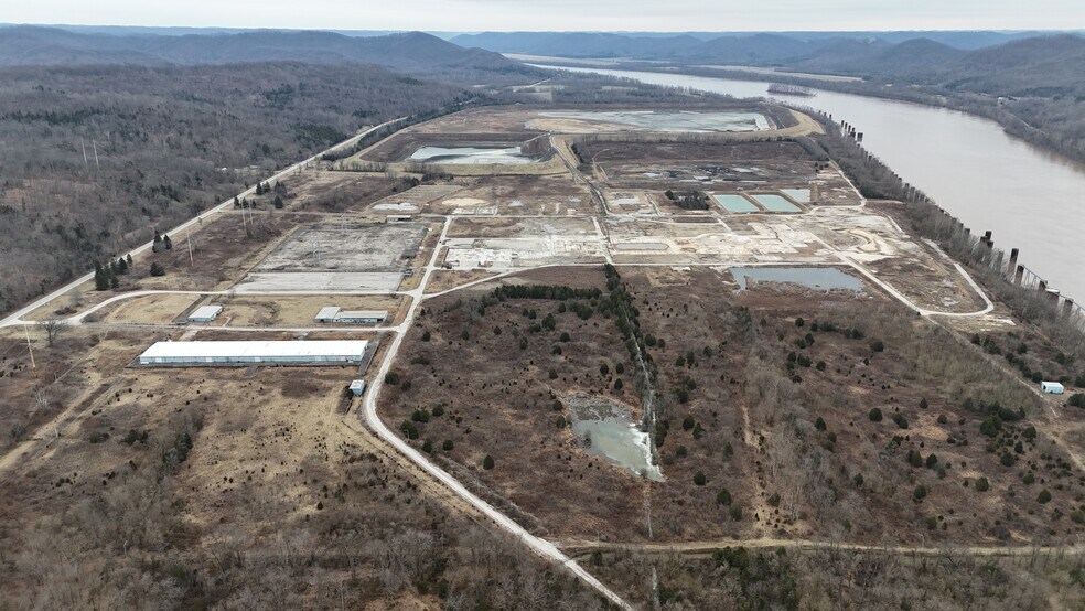 More Photos Of 15401 Ohio River Scenic Byway, Manchester Land For Sale