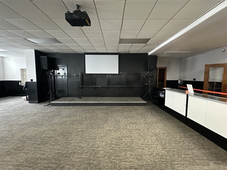 More Photos Of 1642 S 77th St, West Allis Religious Facility For Sale