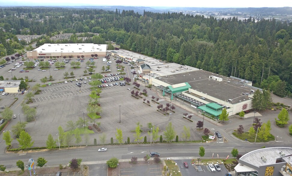 More Photos Of 26015-26301 104th Ave SE, Kent Freestanding For Lease