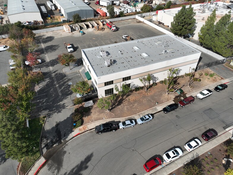 Primary Photo Of 8449 Specialty Cir, Sacramento Warehouse For Lease