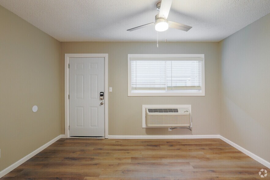 More Photos Of 425 W Taft St, Wichita Apartments For Sale