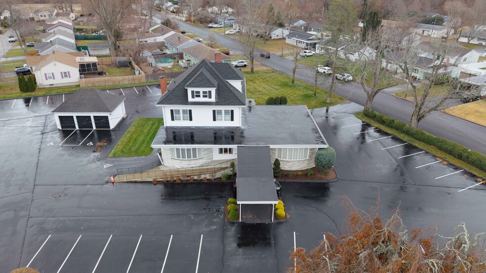 More Photos Of 982 Warwick Ave, Warwick Funeral Home For Sale