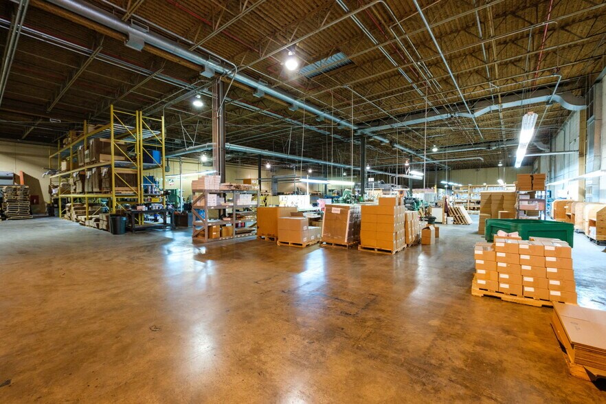 More Photos Of 213 Dry River Rd, Bridgewater Manufacturing For Lease