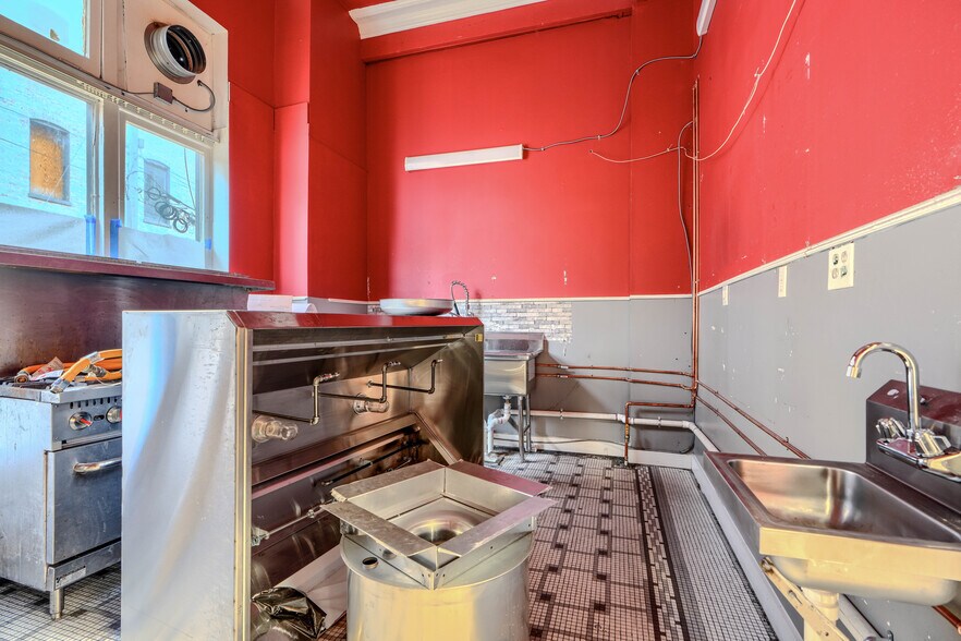 More Photos Of 55-57 S Potomac St, Hagerstown Apartments For Sale