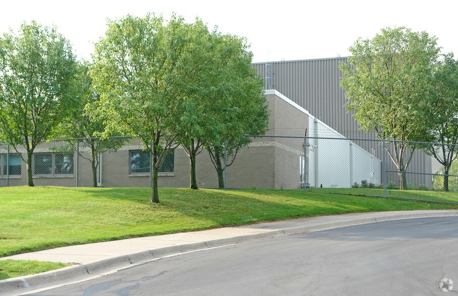 More Photos Of 6287 32nd St N, Oakdale Radio TVTransmission Facilities For Sale