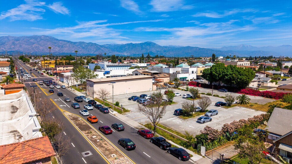 More Photos Of 8614 Valley Blvd, Rosemead Light Distribution For Sale