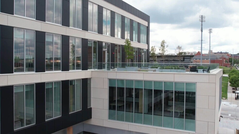 Primary Photo Of 1501 Mike Fahey St, Omaha Office For Lease