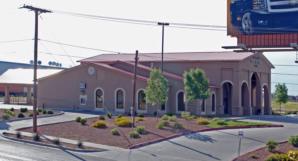 More Photos Of 11501 W Gateway Blvd, El Paso Bank For Sale