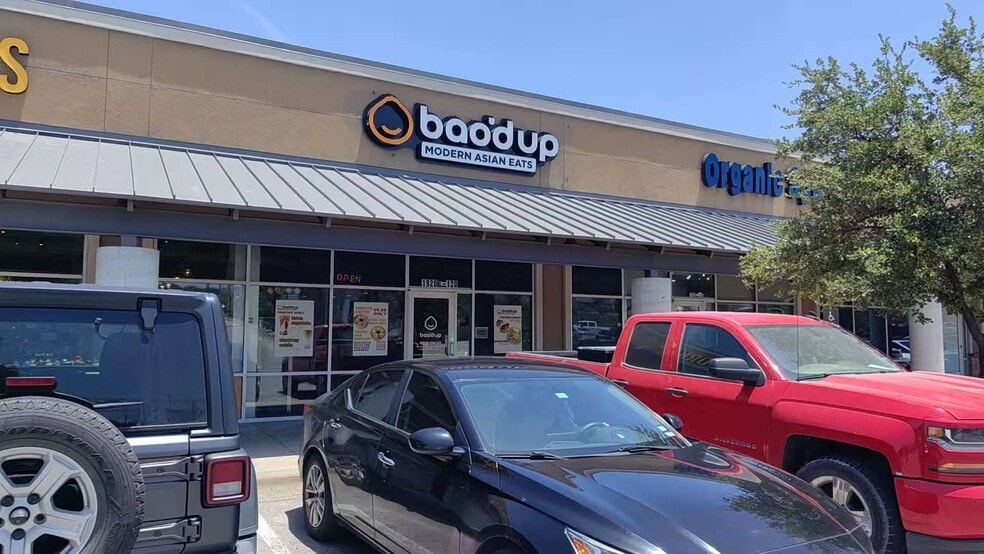 Primary Photo Of 1920 E Riverside Dr, Austin Storefront For Lease