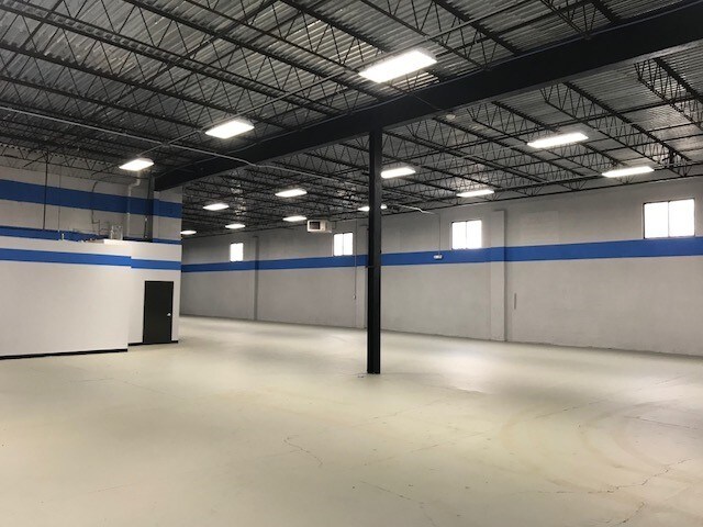 More Photos Of 356-362 Getty Ave, Clifton Warehouse For Lease