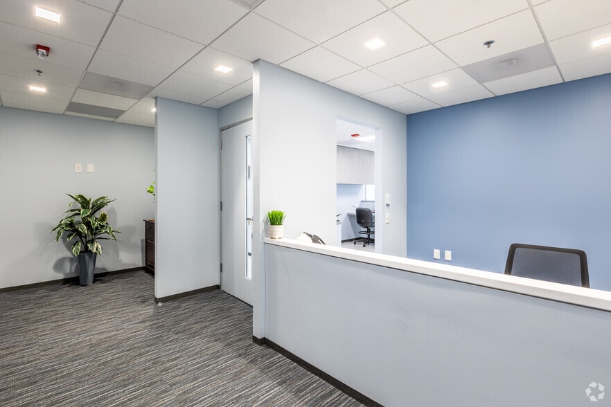 More Photos Of 8320 Old Courthouse Rd, Vienna Office For Lease