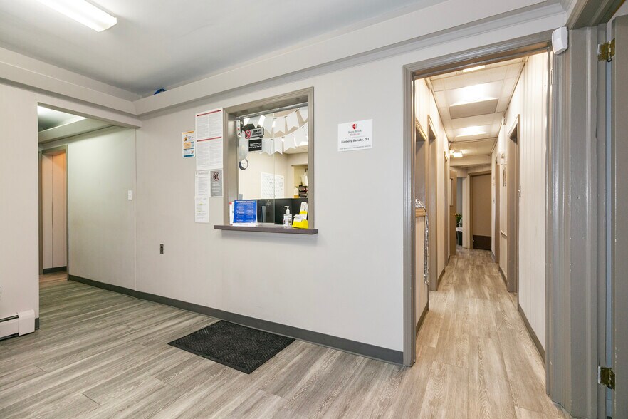 More Photos Of 421 Deer Park Ave, Babylon Medical For Sale