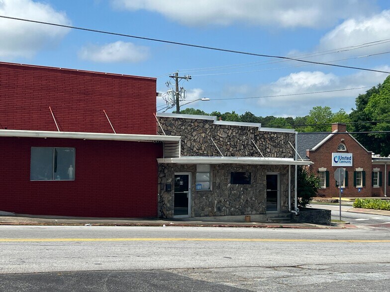 More Photos Of 17 Smith St, Fairburn Unknown For Lease