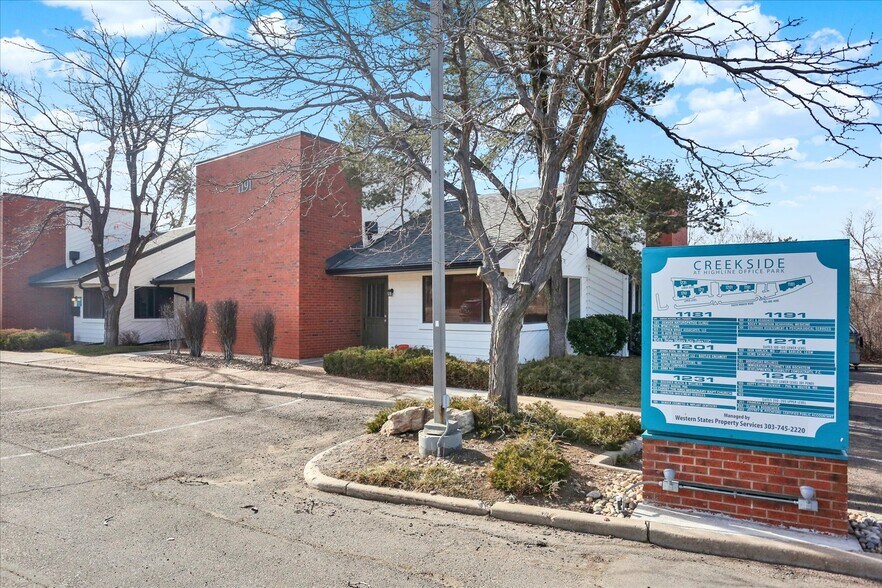 More Photos Of 1201 S Parker Rd, Denver Medical For Sale