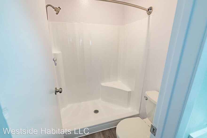 More Photos Of 4444 Ensign Ave, West Toluca Lake Apartments For Sale