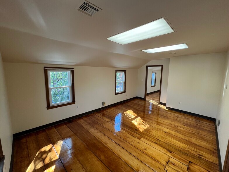 More Photos Of 365 Market St, Brighton Office For Lease