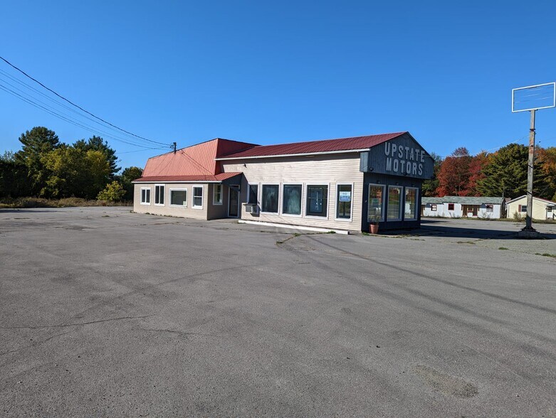 More Photos Of 819 US -9, Keeseville Auto Repair For Sale