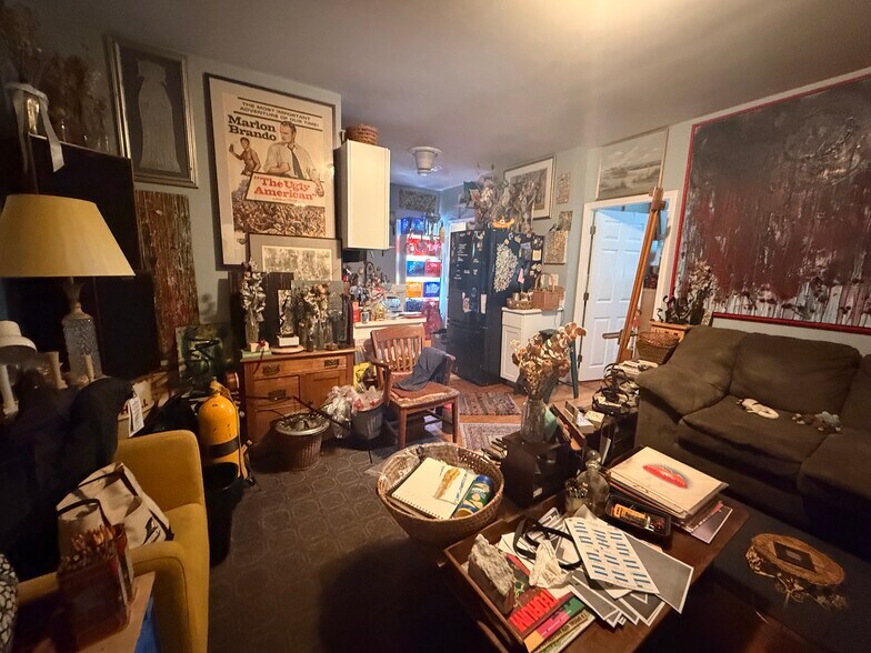 More Photos Of 26 Child St, Warren Apartments For Sale