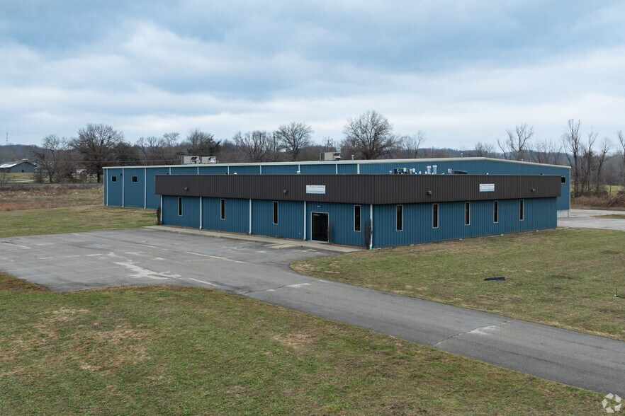 Primary Photo Of 3650 W Industrial Dr, Louisiana Manufacturing For Sale
