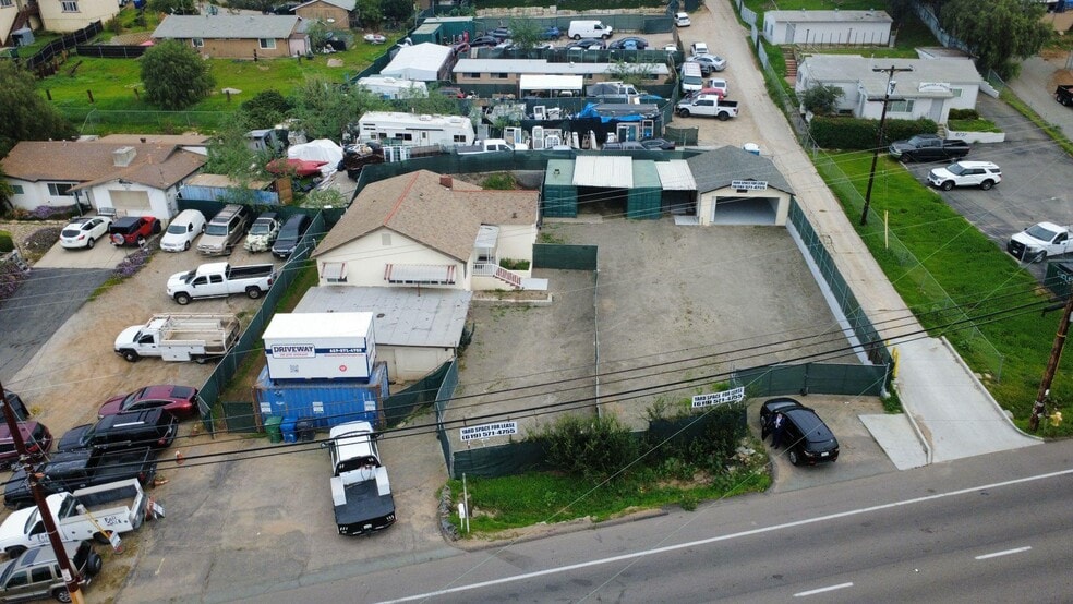 More Photos Of 8755 Winter Gardens Blvd, Lakeside Contractor Storage Yard For Lease