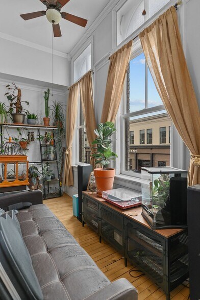 More Photos Of 221 Watson St, Ripon Storefront Retail Residential For Sale