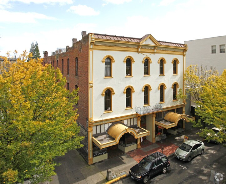 More Photos Of 767 Willamette St, Eugene Storefront Retail Office For Lease