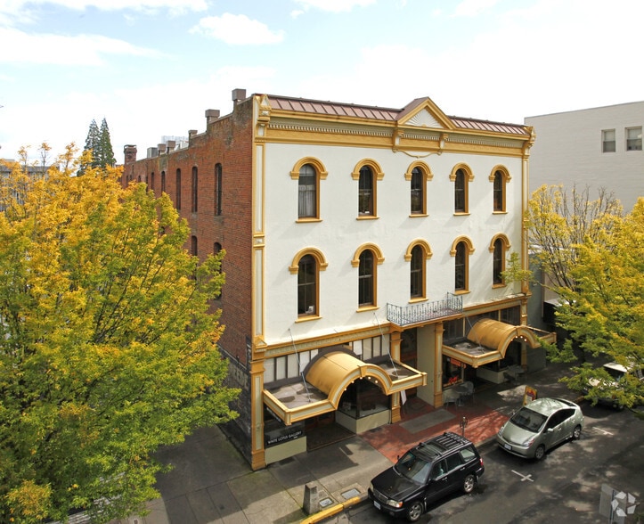 More Photos Of 767 Willamette St, Eugene Storefront Retail Office For Lease