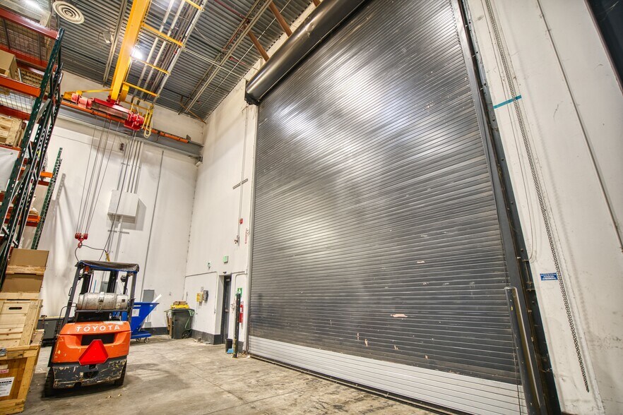 More Photos Of 6101 Lookout Rd, Boulder Light Manufacturing For Sale