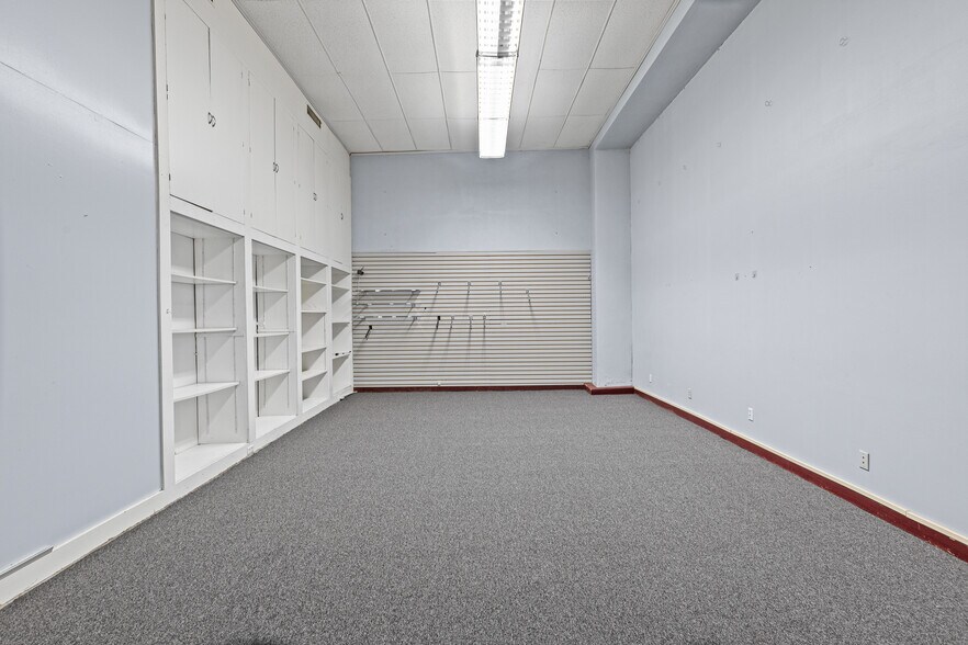 More Photos Of 500 E Main St, Kilgore Office For Lease