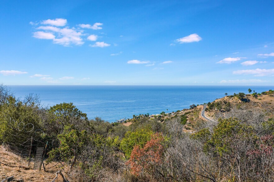 More Photos Of 20715 Las Flores Mesa, Malibu Land For Sale