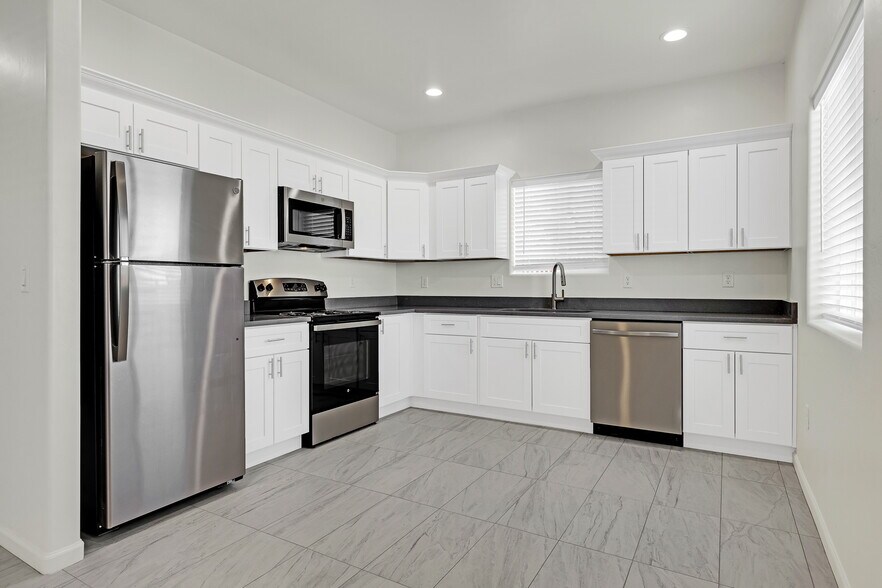 More Photos Of 3044 N Estrella Ave, Tucson Multifamily For Sale