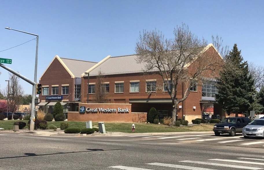 More Photos Of 2100 Main St, Longmont Office For Lease