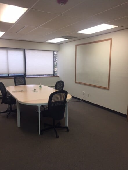 More Photos Of 6880 S Yosemite Ct, Englewood Office For Lease
