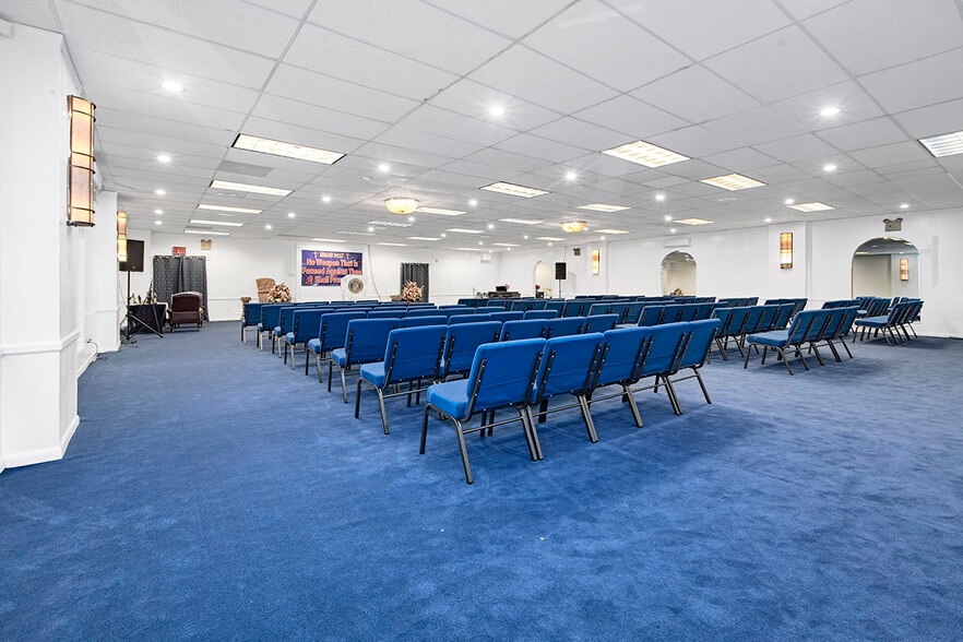 More Photos Of 3243 Ampere Ave, Bronx Lodge Meeting Hall For Sale