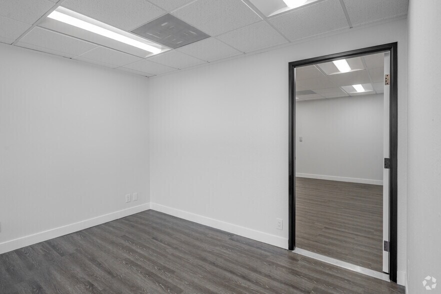 More Photos Of 23591 El Toro Rd, Lake Forest Unknown For Lease