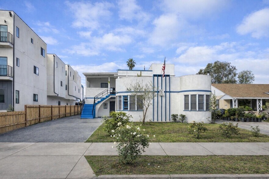 More Photos Of 2629 S Garth Ave, Los Angeles Multifamily For Sale