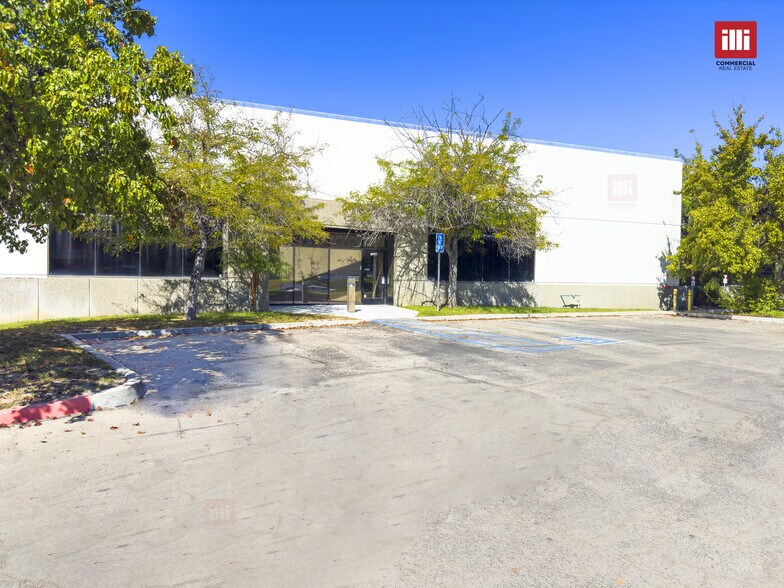 More Photos Of 24773 Avenue Rockefeller, Valencia Manufacturing For Lease