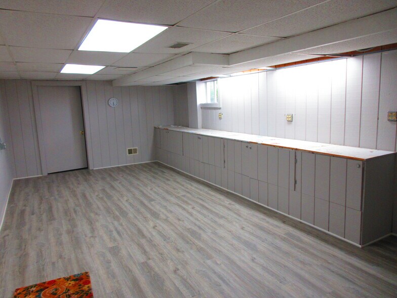 More Photos Of 977 Airport Rd, Jackson Office For Sale