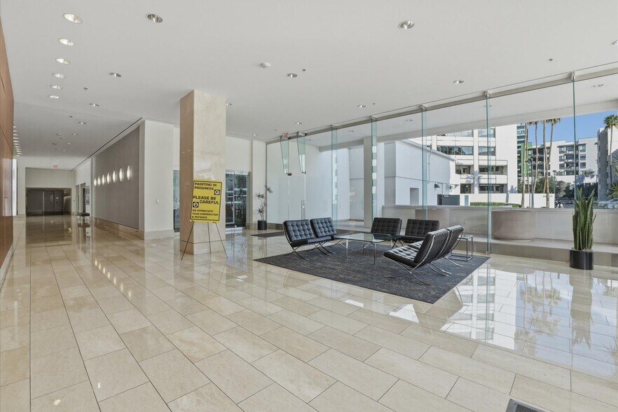 More Photos Of 3033 N Central Ave, Phoenix Loft Creative Space For Sale