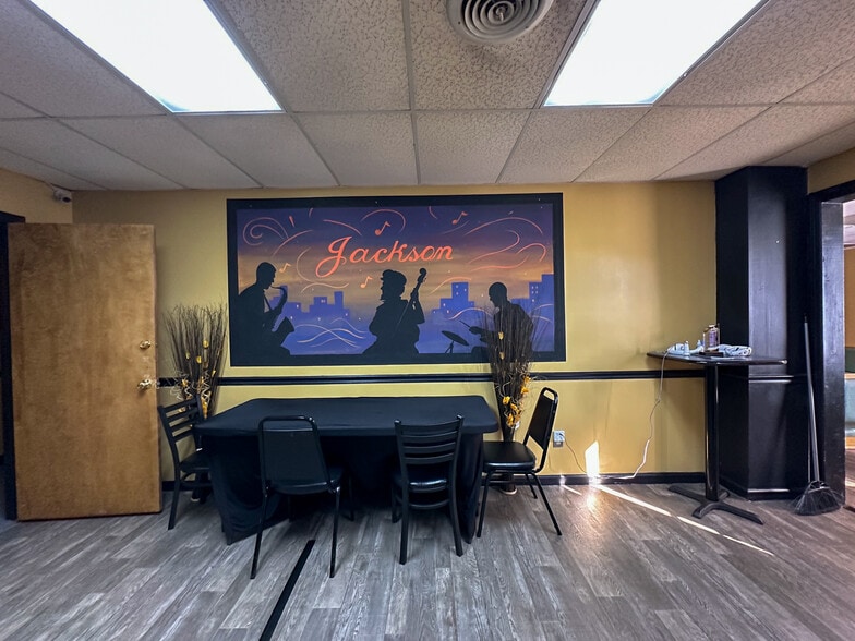 More Photos Of 4666-4678 Broad St, Sumter Restaurant For Sale