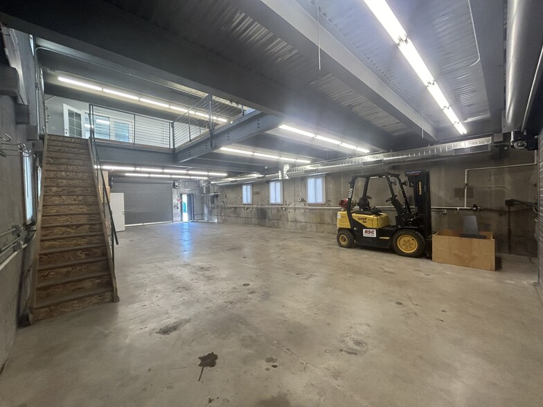 Primary Photo Of 5303 E Pacific Pl, Denver Industrial For Sale