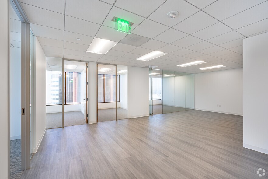 More Photos Of 10880 Wilshire Blvd, Los Angeles Office For Lease