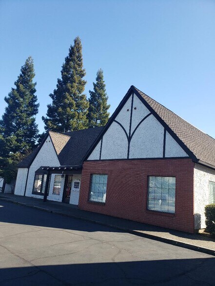 More Photos Of 8035 Madison Ave, Citrus Heights Medical For Sale