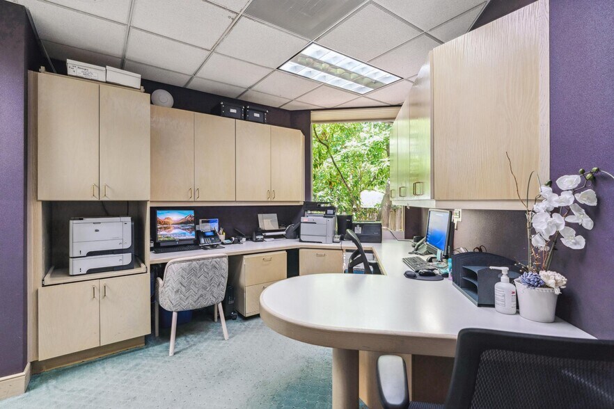 More Photos Of 1802 San Miguel Dr, Walnut Creek Medical For Sale