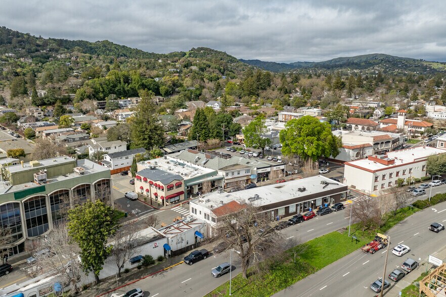 More Photos Of 337-339 San Anselmo Ave, San Anselmo Hotel For Sale