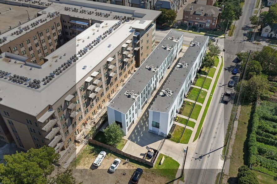 More Photos Of 4901 Live Oak St, Dallas Apartments For Sale