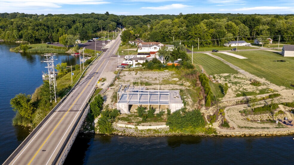 More Photos Of 17000 Mahoning ave, Lake Milton Restaurant For Sale