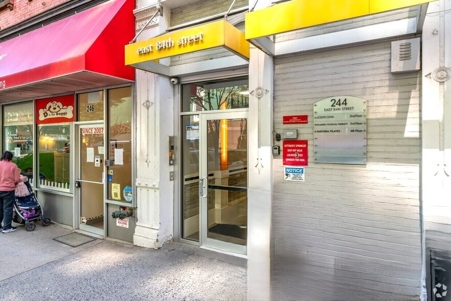 More Photos Of 244-252 E 84TH St, New York Medical For Lease